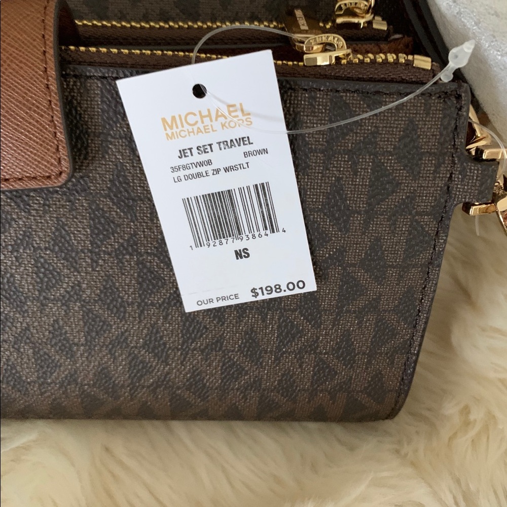MICHAEL KORS CROSSBODY/DOUBLE ZIP WRISTLET… - Picture 6 of 16
